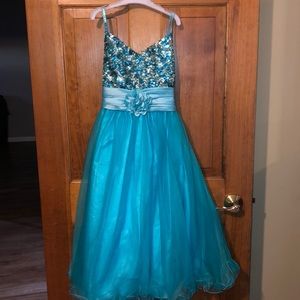 Girls special occasion dress